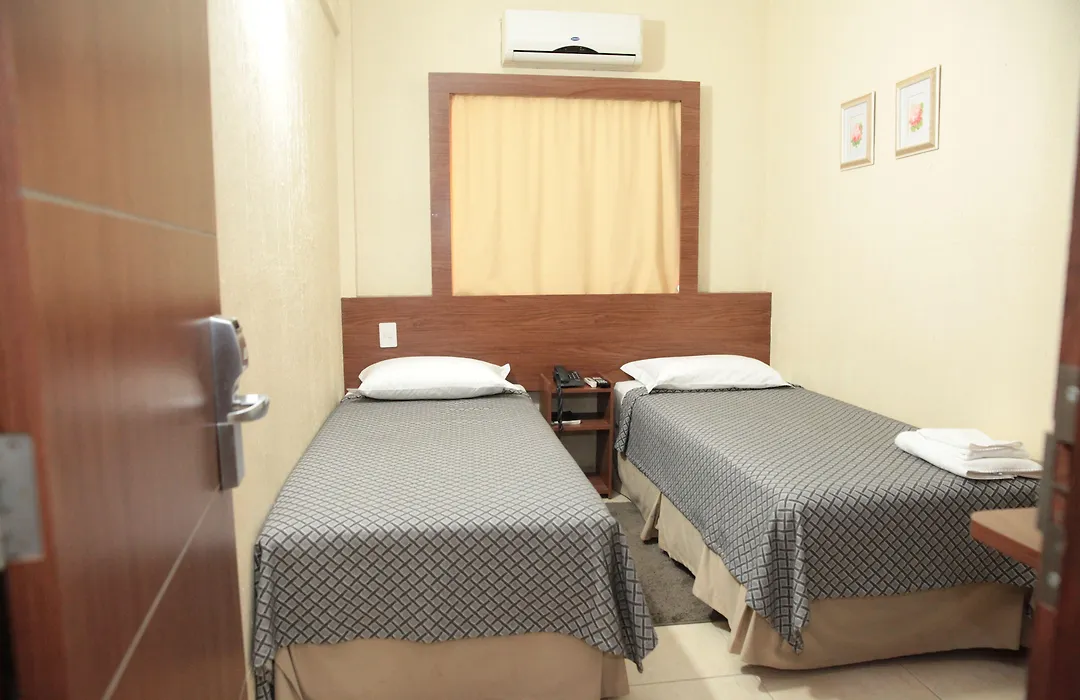 Druds Hotel-1